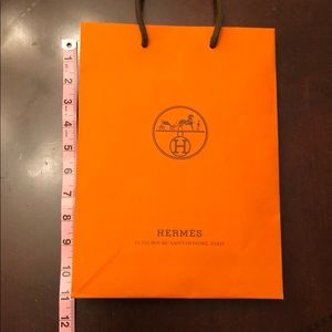 Hermes - Authentic Shopping Bag (11” x 8.5”)